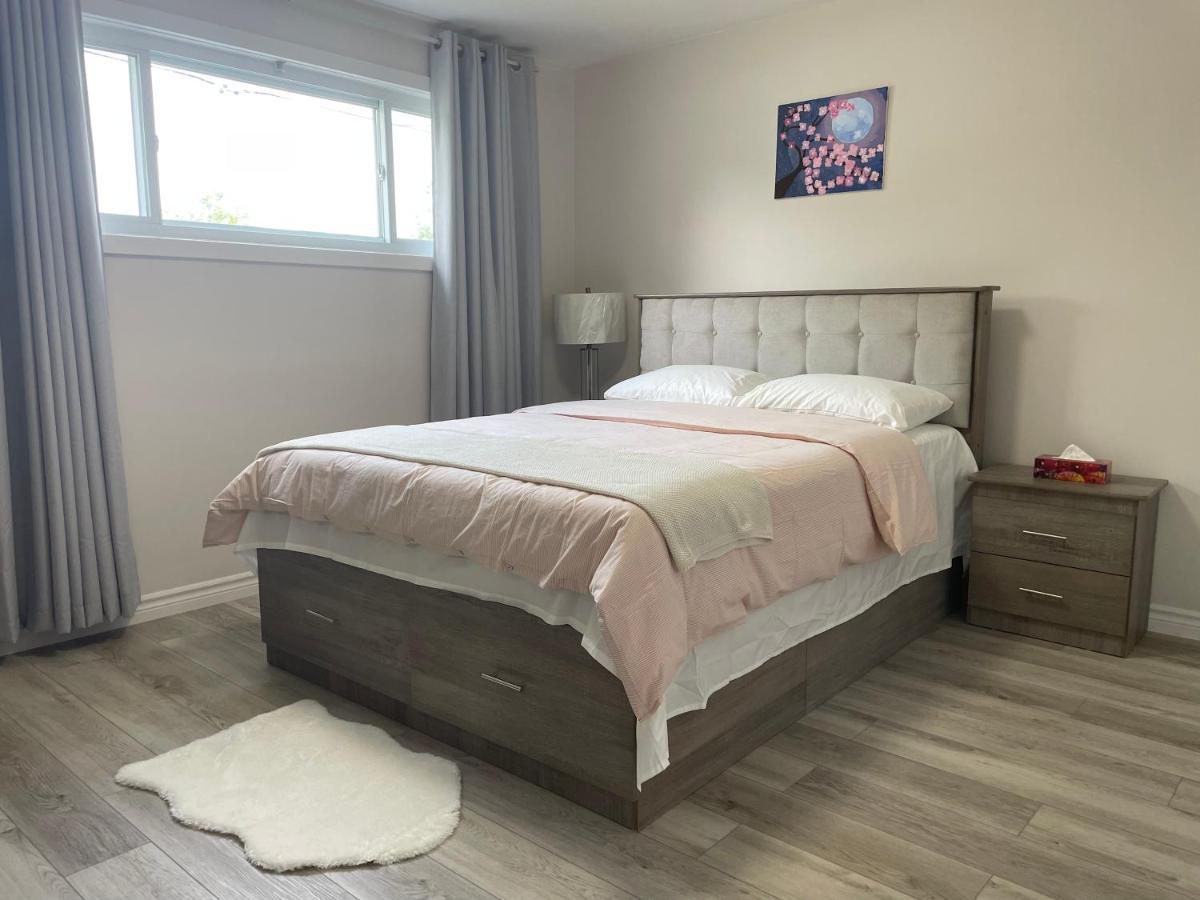 Willa Luxurious Cozy House In Bluffs With Lake View Toronto Zewnętrze zdjęcie