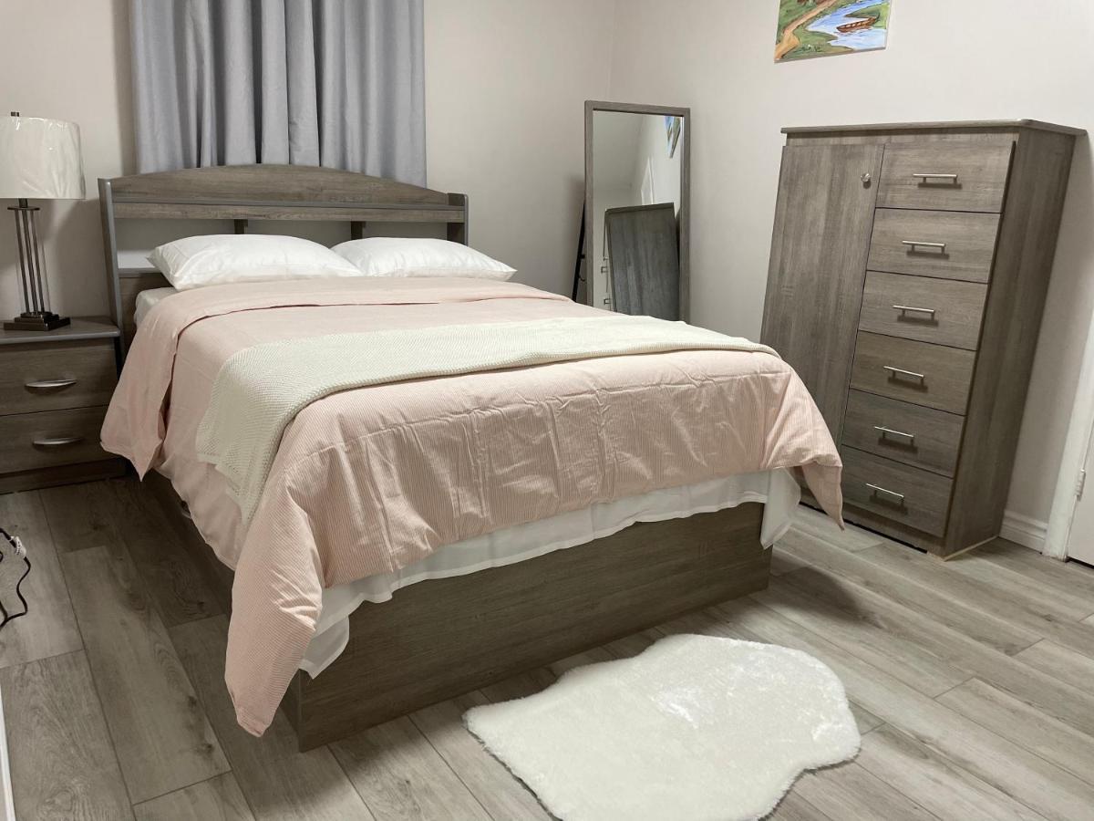 Willa Luxurious Cozy House In Bluffs With Lake View Toronto Zewnętrze zdjęcie