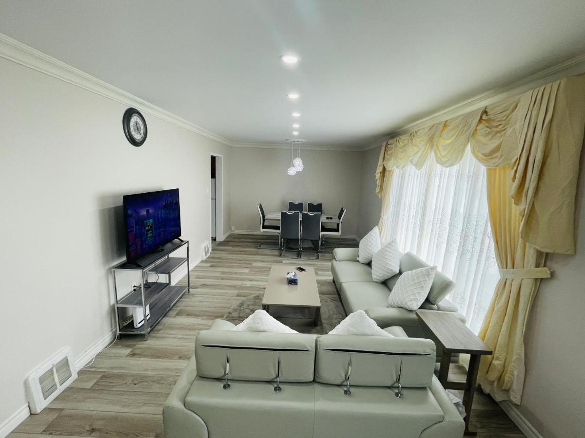 Willa Luxurious Cozy House In Bluffs With Lake View Toronto Zewnętrze zdjęcie