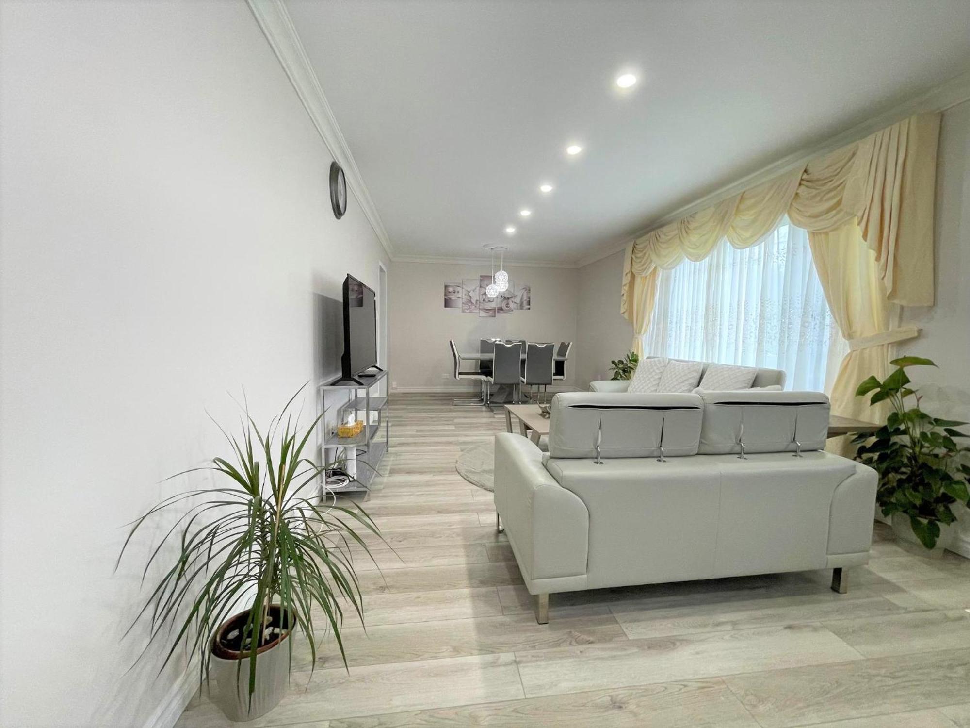 Willa Luxurious Cozy House In Bluffs With Lake View Toronto Zewnętrze zdjęcie